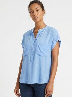 Anthropologie Cloth And Stone Rayon Blue Chambray Blouse 2 Breast Pockets Size M